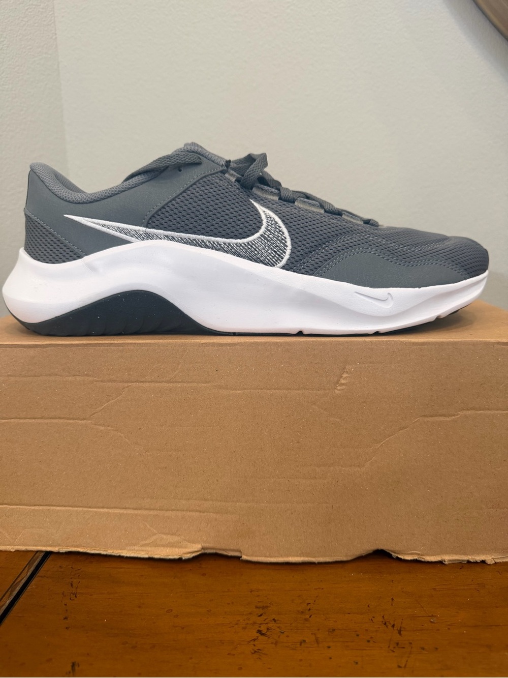 Nike Legend Essential 3 Running Shoes - Size 13 - Smoke Gray & White